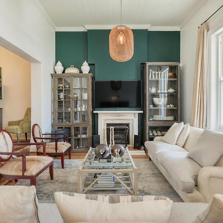 Backup-Powered Victorian House At Greenpoint Park Кейптаун Екстериор снимка